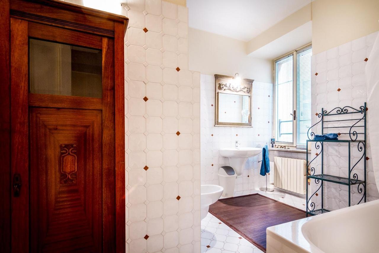 Cernobbio Town House Apartment ภายนอก รูปภาพ