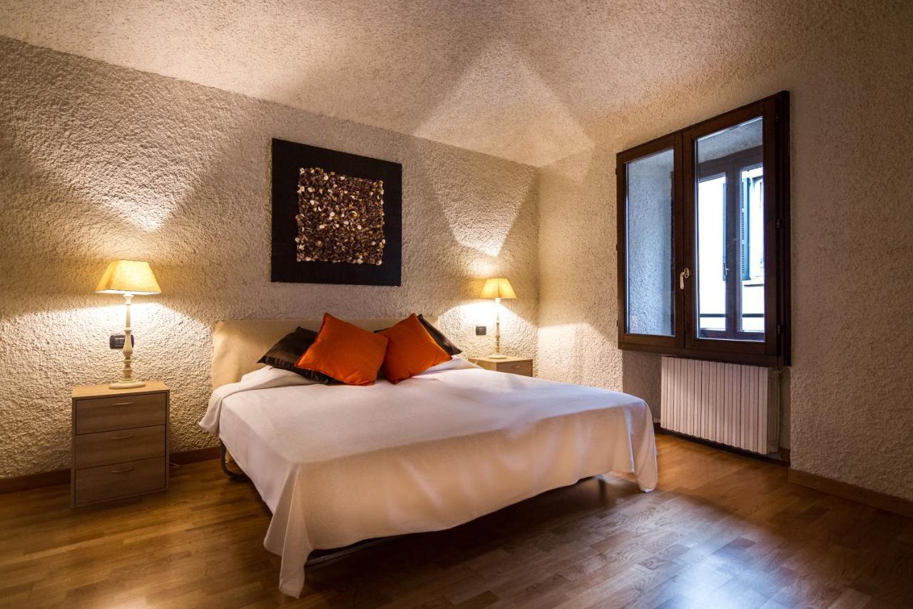 Cernobbio Town House Apartment ภายนอก รูปภาพ