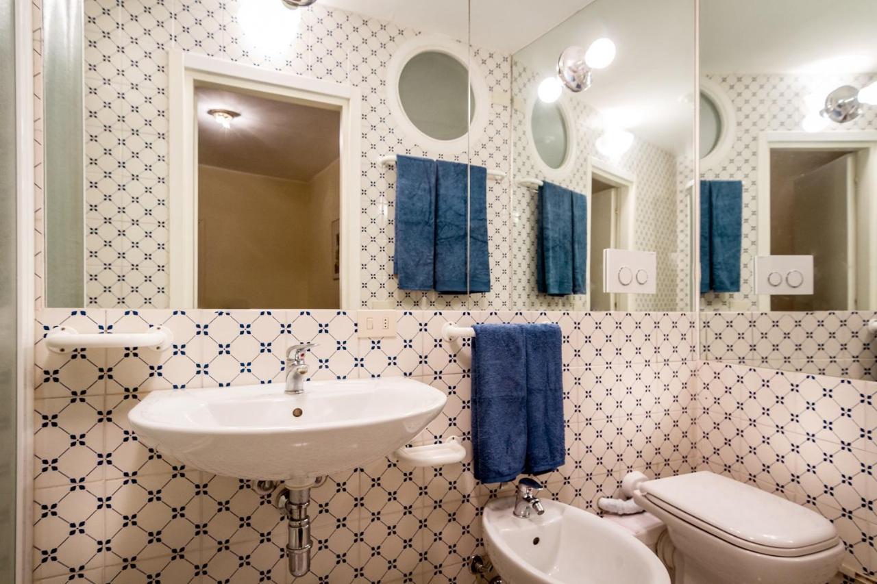 Cernobbio Town House Apartment ภายนอก รูปภาพ